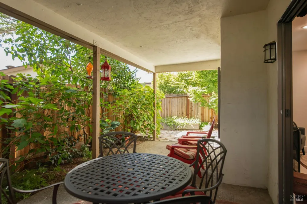 225 2nd Street E ##7 Sonoma, CA 95476