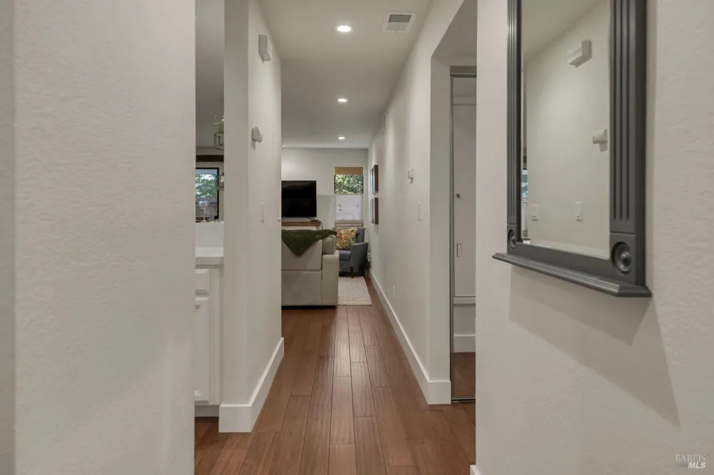 225 2nd Street E ##7 Sonoma, CA 95476