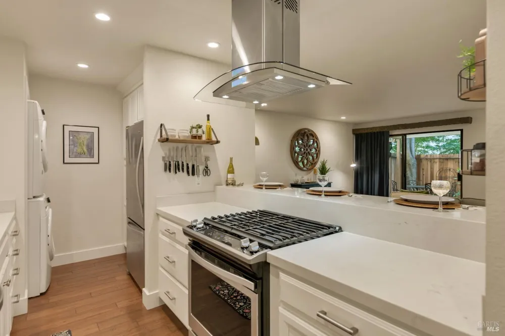 225 2nd Street E ##7 Sonoma, CA 95476