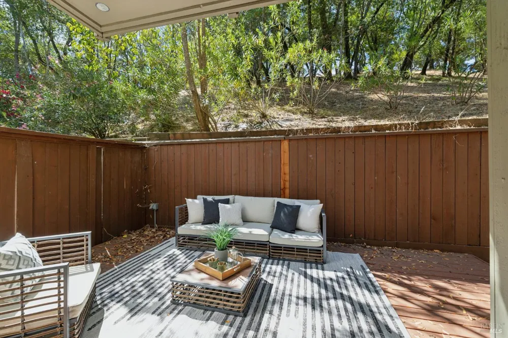 261 Redhawk Road Novato, CA 94949
