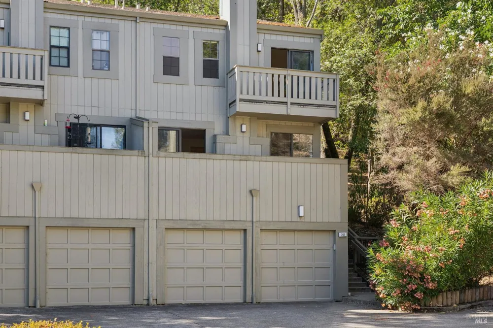 261 Redhawk Road Novato, CA 94949