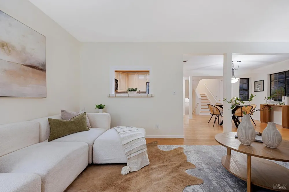 261 Redhawk Road Novato, CA 94949