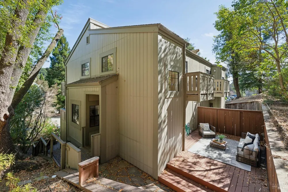 261 Redhawk Road Novato, CA 94949