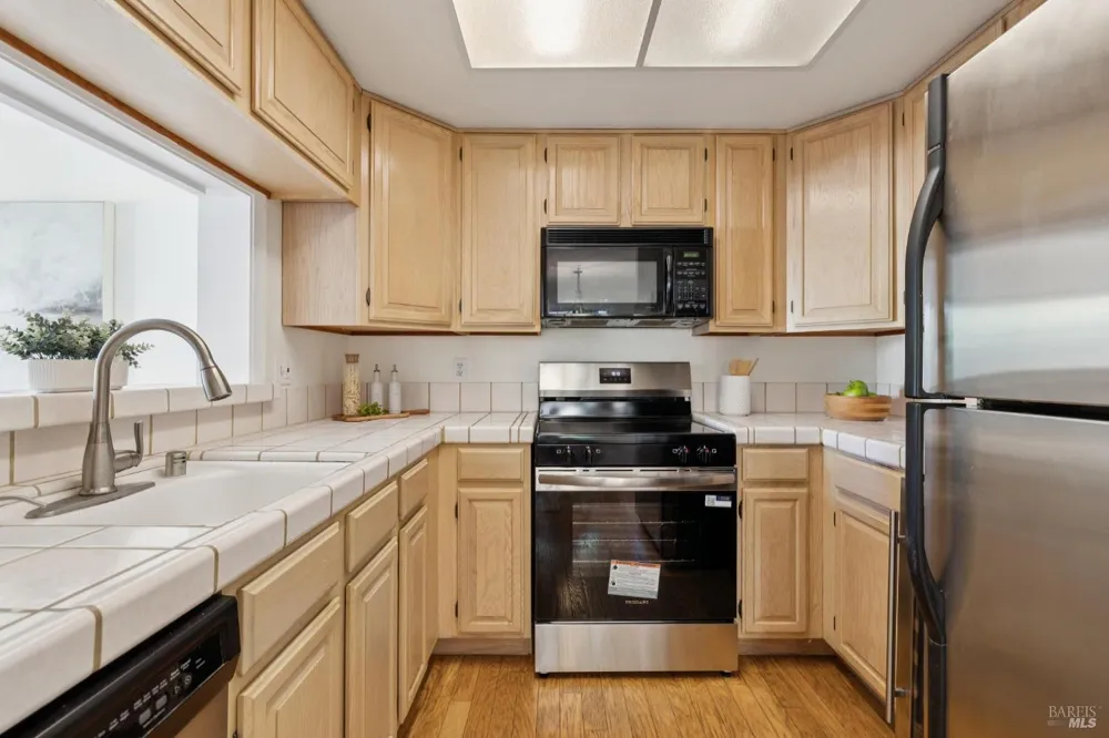261 Redhawk Road Novato, CA 94949