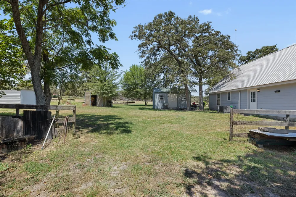 3023 County Road 326 Rockdale, TX 76567