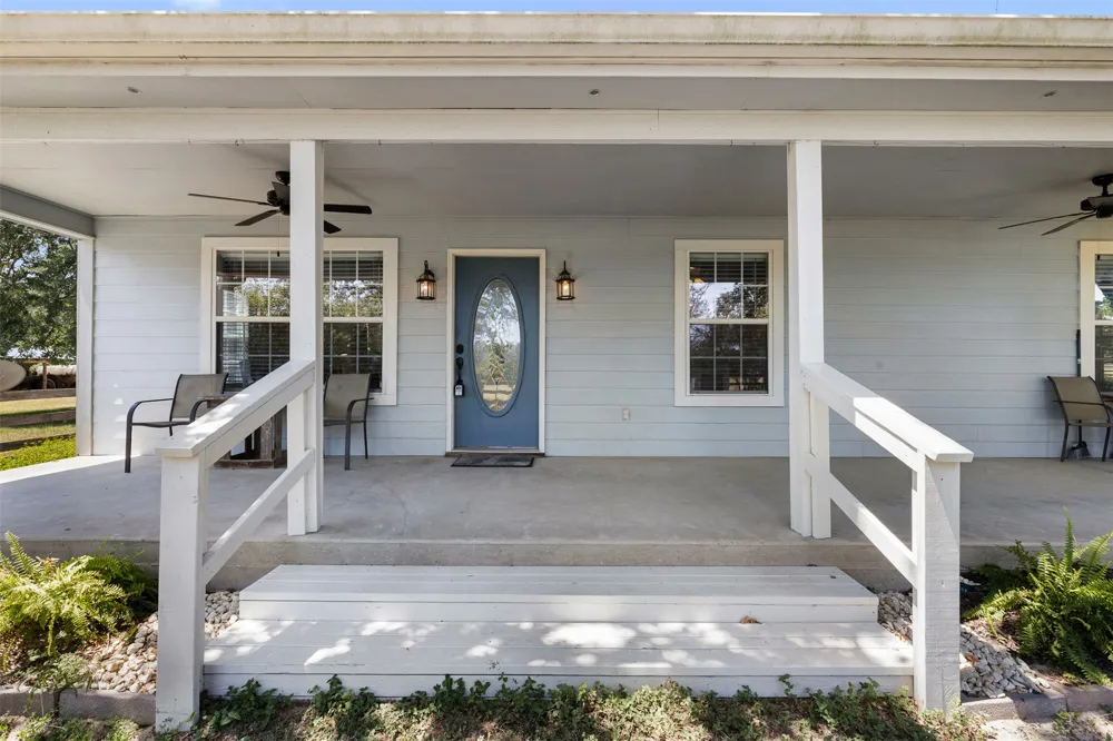 3023 County Road 326 Rockdale, TX 76567