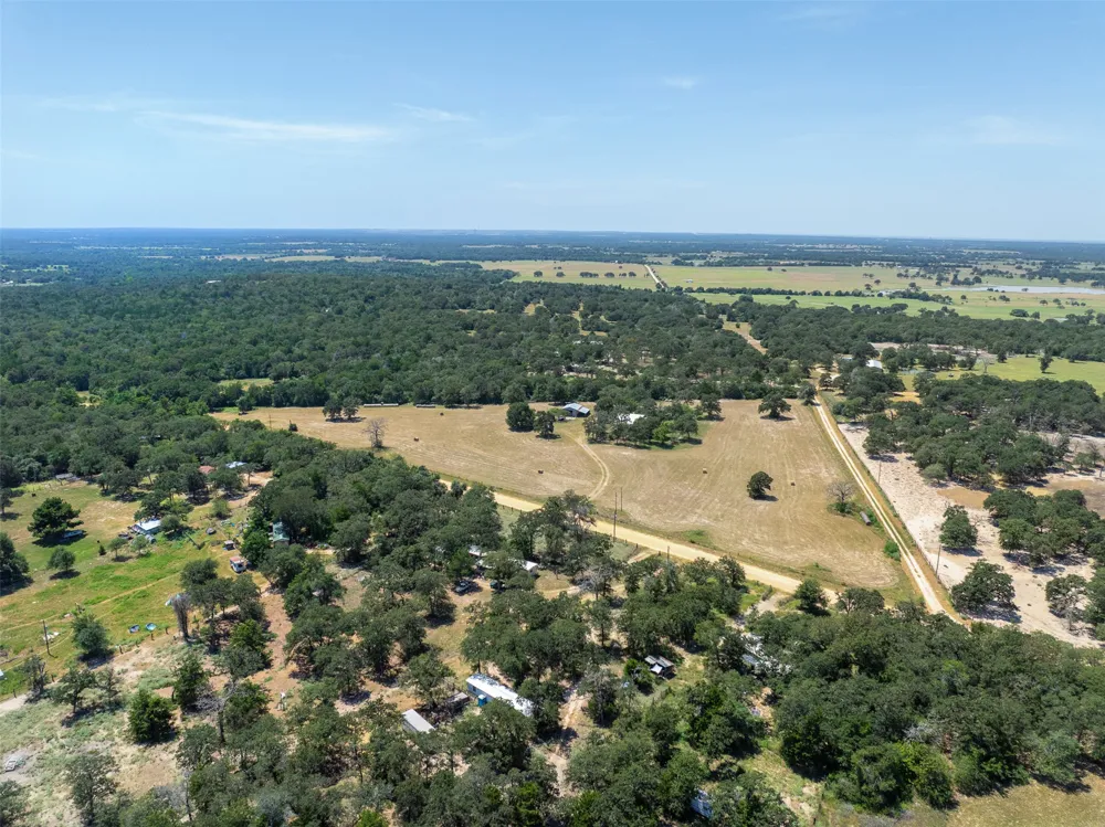 3023 County Road 326 Rockdale, TX 76567
