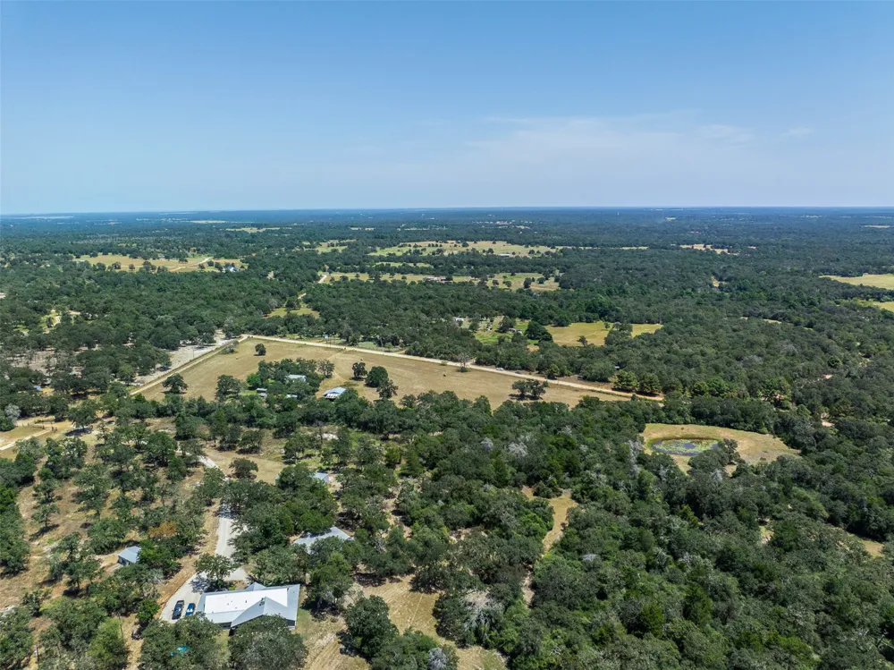 3023 County Road 326 Rockdale, TX 76567