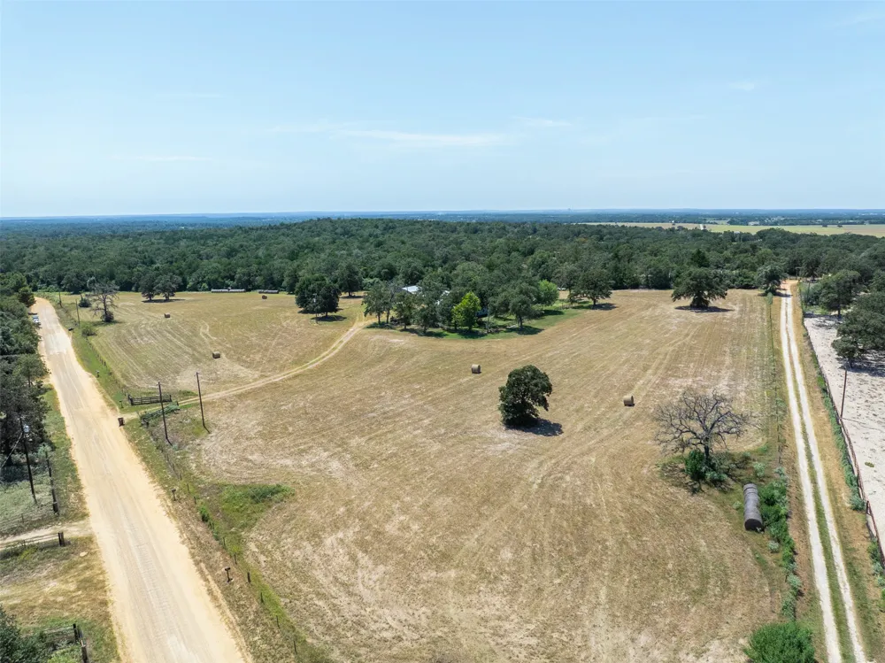 3023 County Road 326 Rockdale, TX 76567