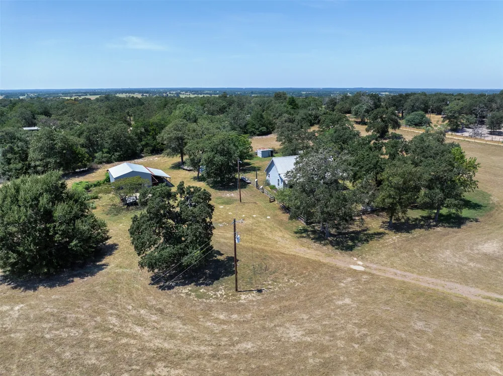 3023 County Road 326 Rockdale, TX 76567
