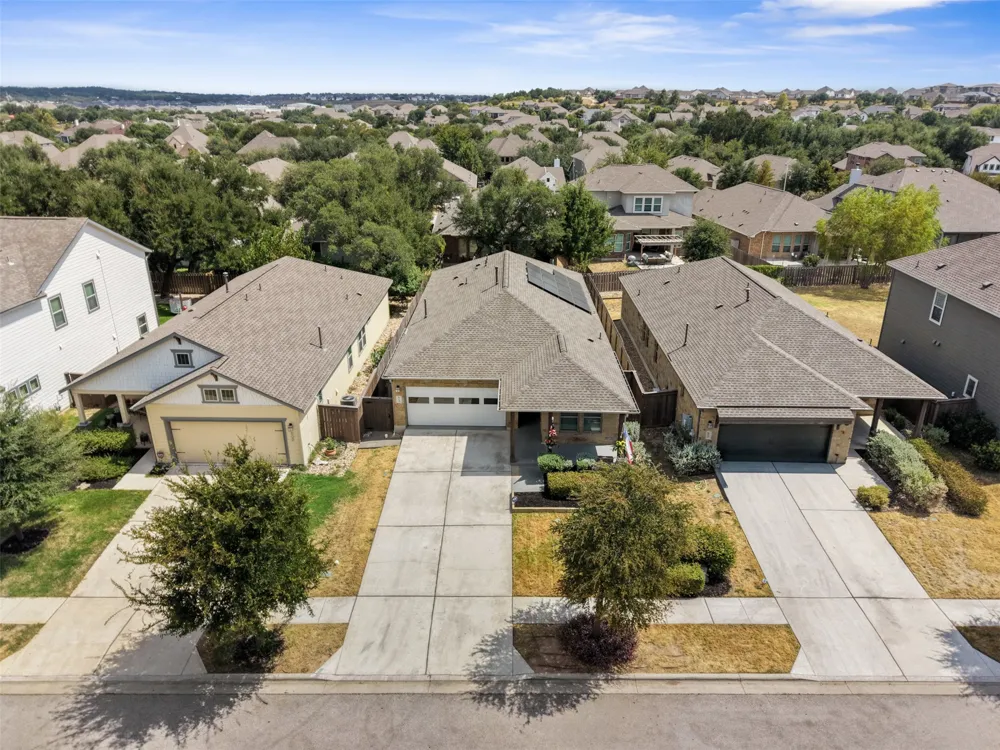 604 Golden Glory Road Leander, TX 78641