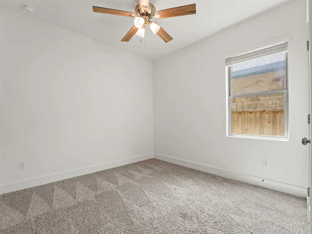 604 Golden Glory Road Leander, TX 78641