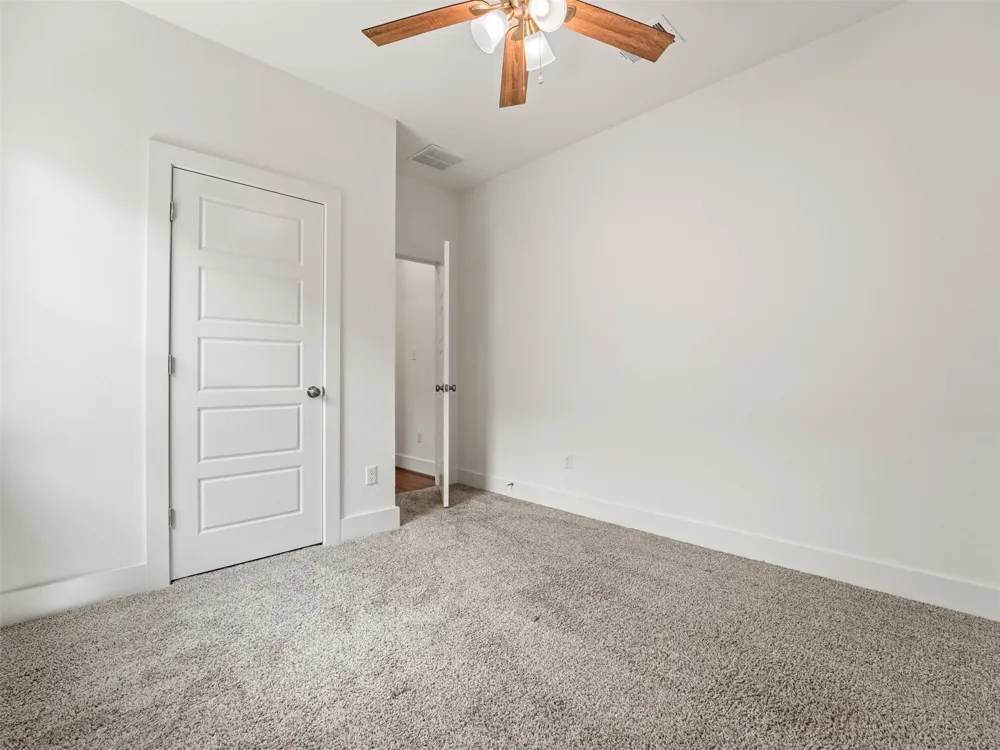 604 Golden Glory Road Leander, TX 78641