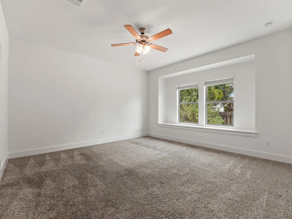 604 Golden Glory Road Leander, TX 78641