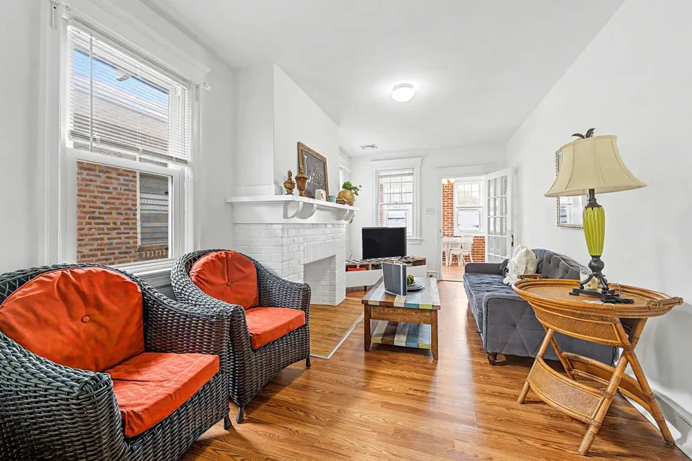 5 N Newport Ave Ventnor, NJ 08406