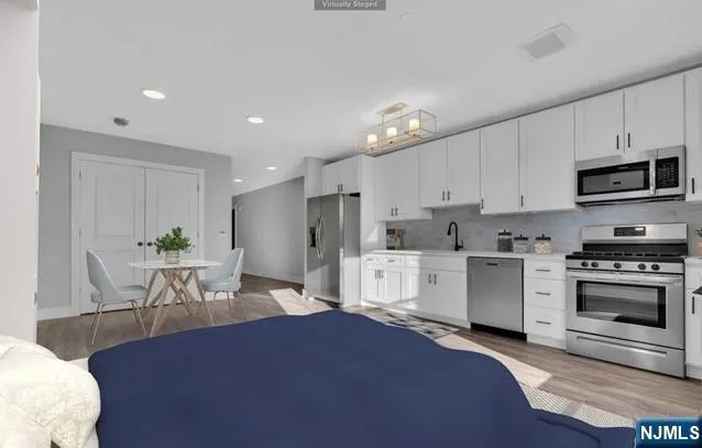 108 Ridge Road 304 North Arlington, NJ 07031