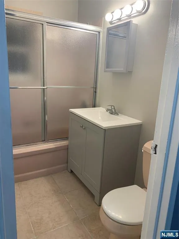 960 Main Street 5 Hackensack, NJ 07601