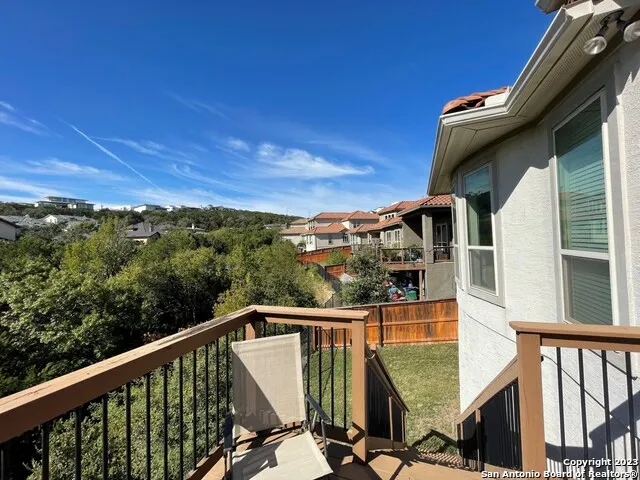 7122 BELLA BLF San Antonio, TX 78256