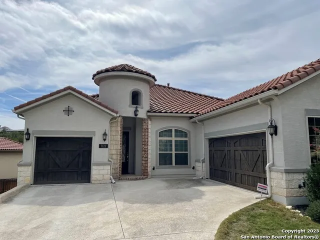 7122 BELLA BLF San Antonio, TX 78256