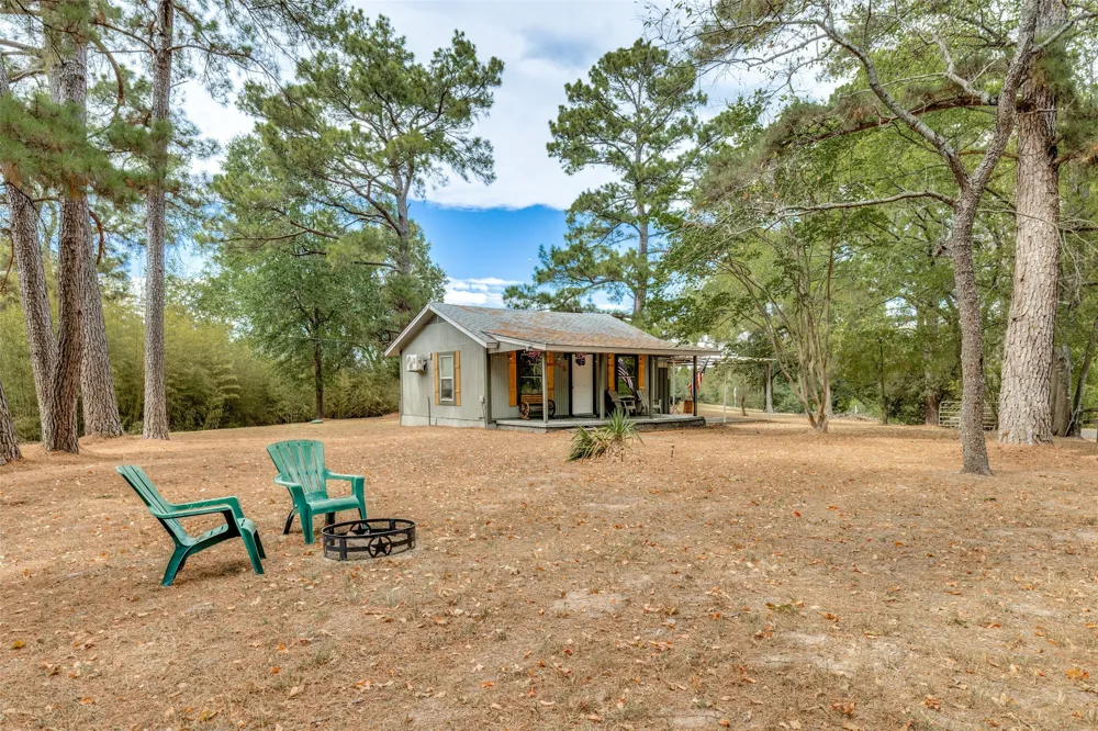 245 Vz County Road 1707 Grand Saline, TX 75140