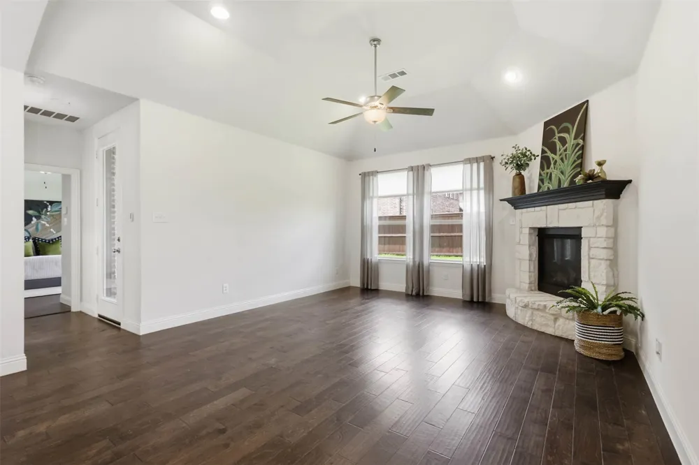 16117 Plum Court Prosper, TX 75078