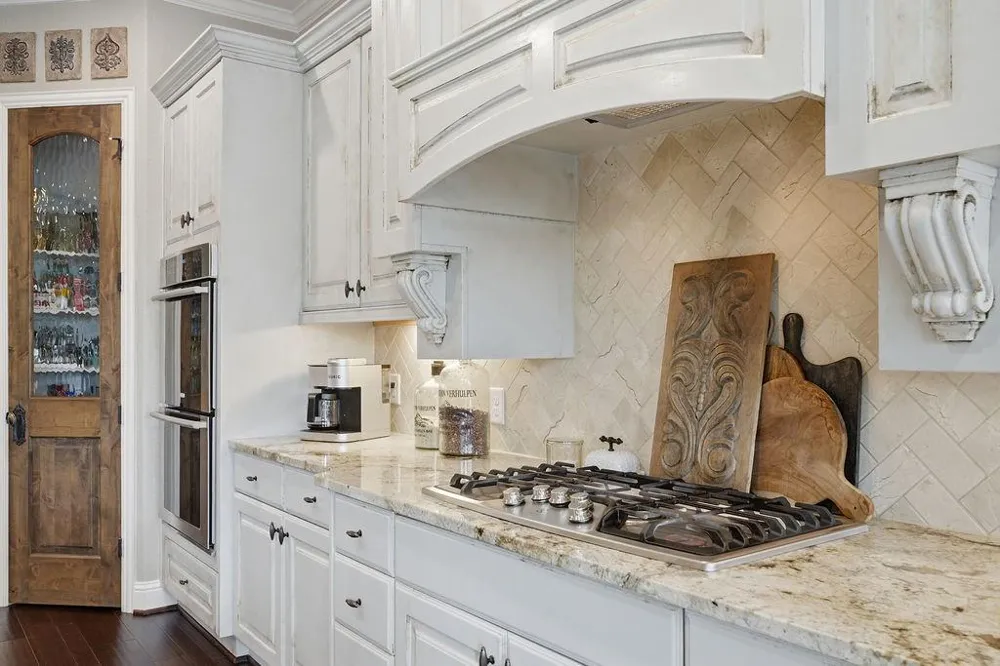 2513 Royal Field Lane Friendswood, TX 77546