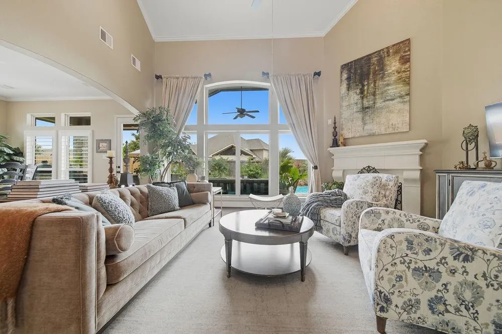 2513 Royal Field Lane Friendswood, TX 77546