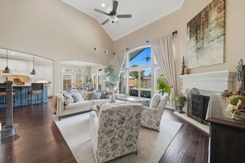 2513 Royal Field Lane Friendswood, TX 77546