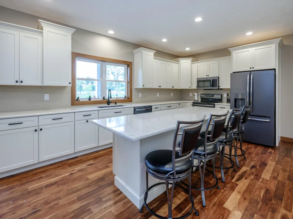 1518 M DRIVE S East Leroy, MI 49051