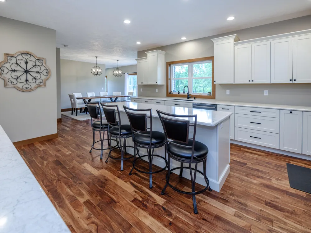 1518 M DRIVE S East Leroy, MI 49051