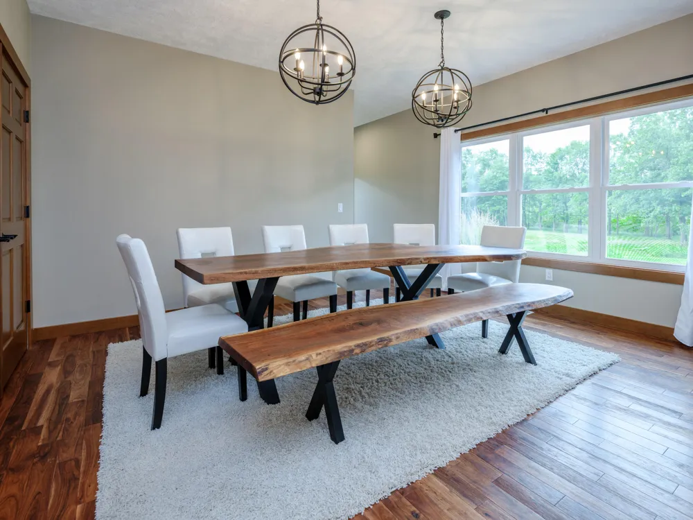 1518 M DRIVE S East Leroy, MI 49051