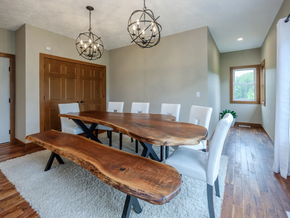 1518 M DRIVE S East Leroy, MI 49051