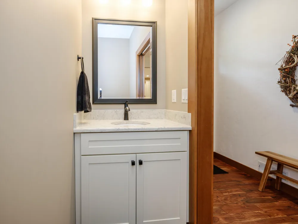1518 M DRIVE S East Leroy, MI 49051