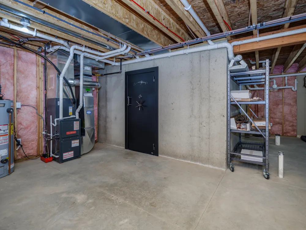 1518 M DRIVE S East Leroy, MI 49051