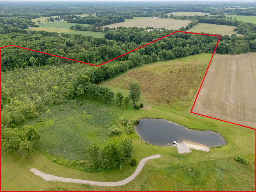 1518 M DRIVE S East Leroy, MI 49051