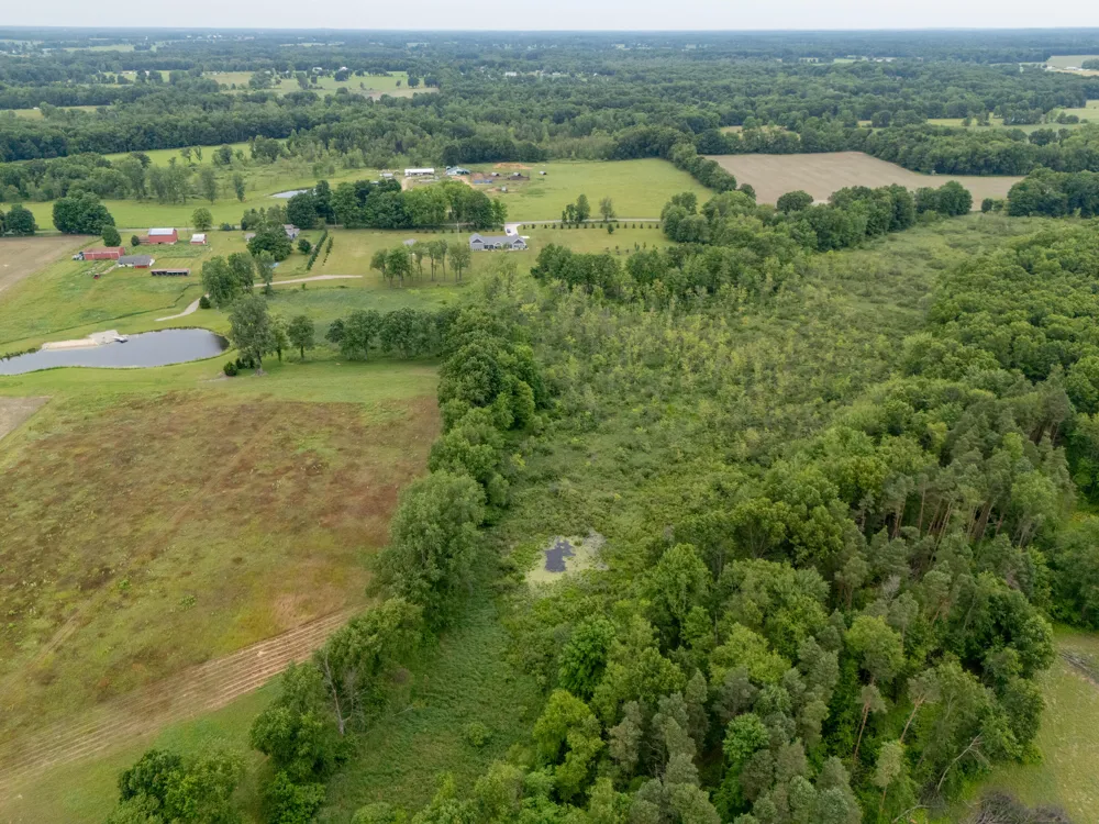 1518 M DRIVE S East Leroy, MI 49051