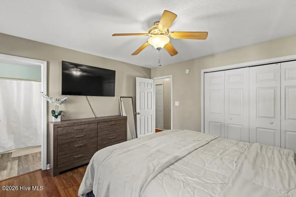 238 Parnell Road Hubert, NC 28539