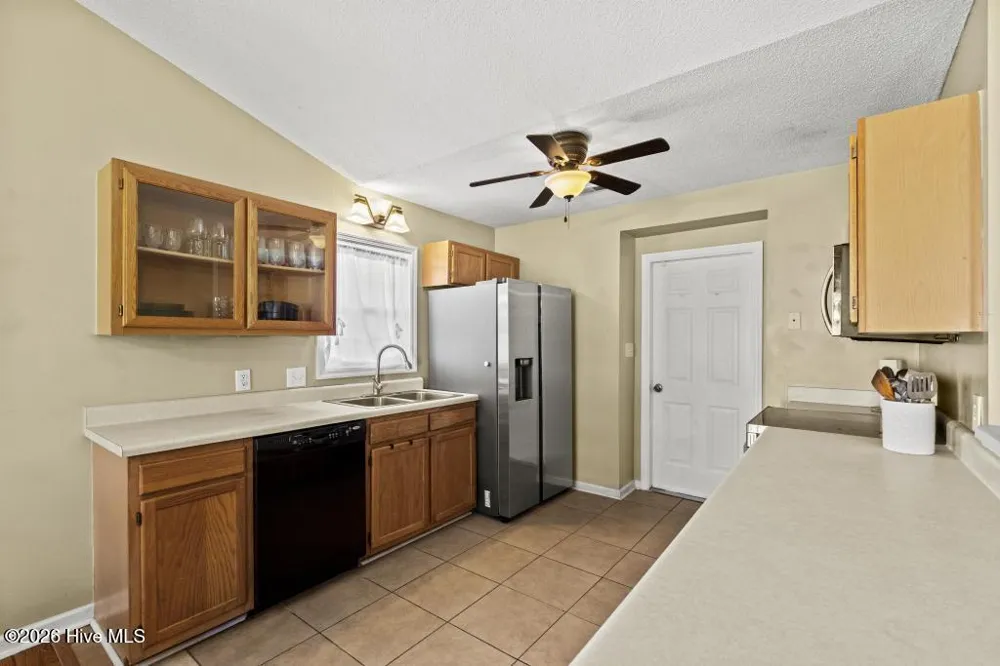 238 Parnell Road Hubert, NC 28539