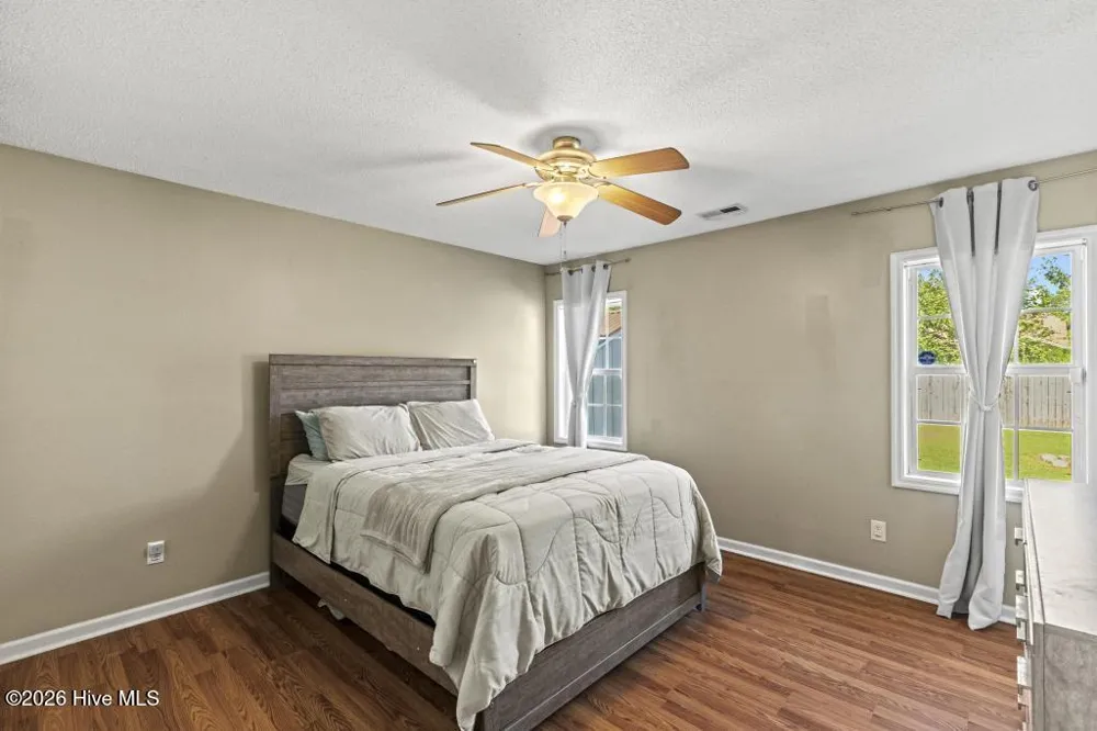 238 Parnell Road Hubert, NC 28539