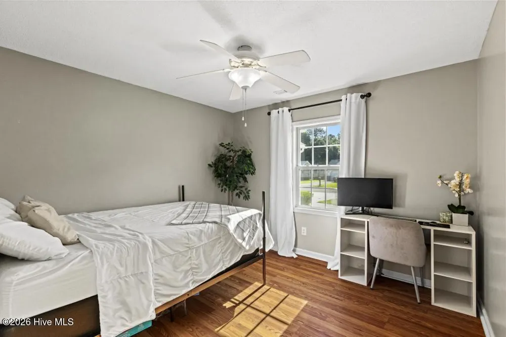 238 Parnell Road Hubert, NC 28539