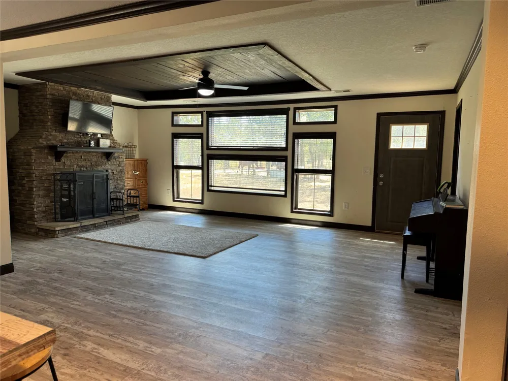 121 Industrial Road Healdton, OK 73438