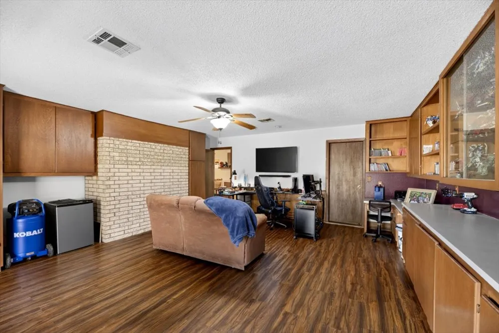 162 Sunset Street Wilburton, OK 74578