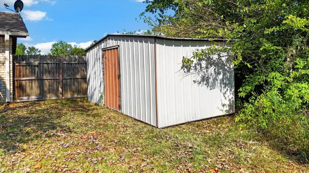 162 Sunset Street Wilburton, OK 74578