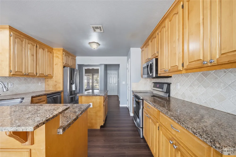 9918 118th East Avenue Owasso, OK 74055