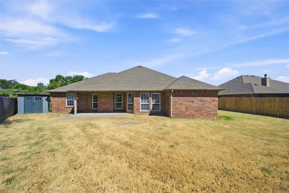 9918 118th East Avenue Owasso, OK 74055