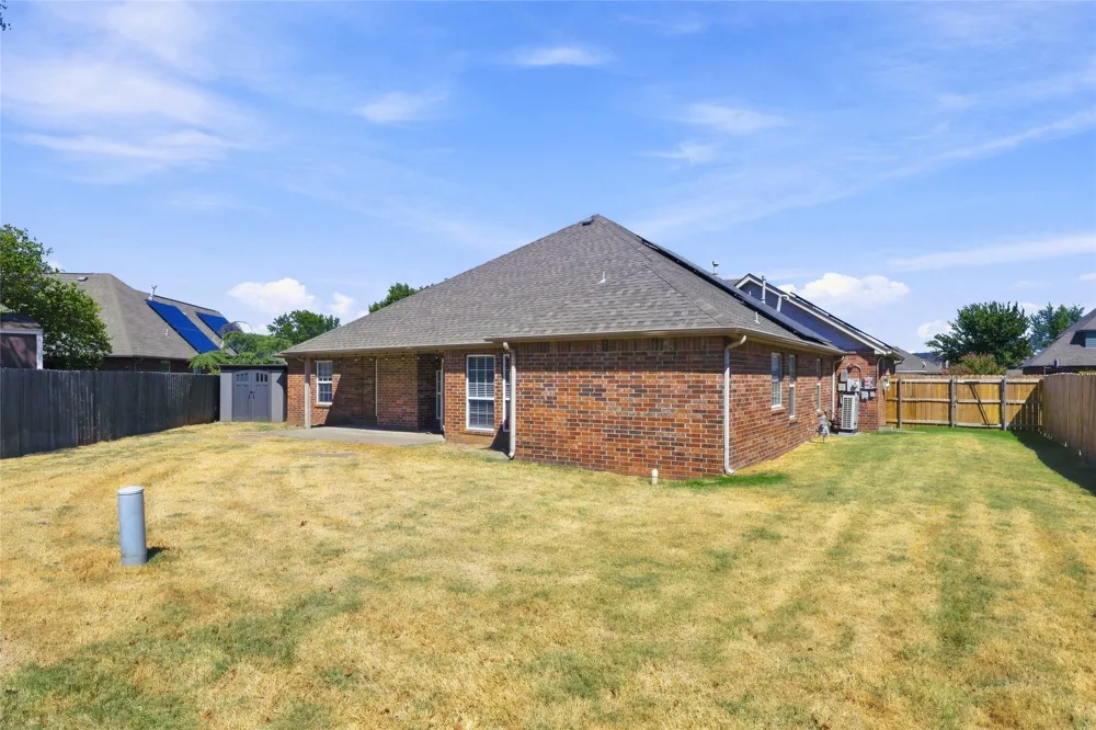 9918 118th East Avenue Owasso, OK 74055