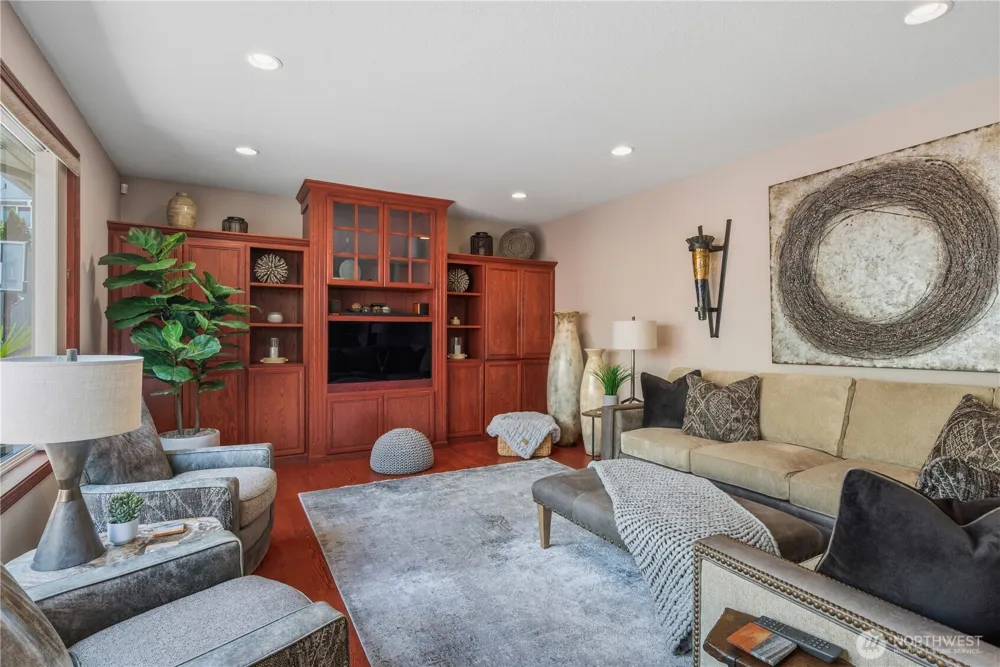 2538 E Lynnwood Drive Longview, WA 98632