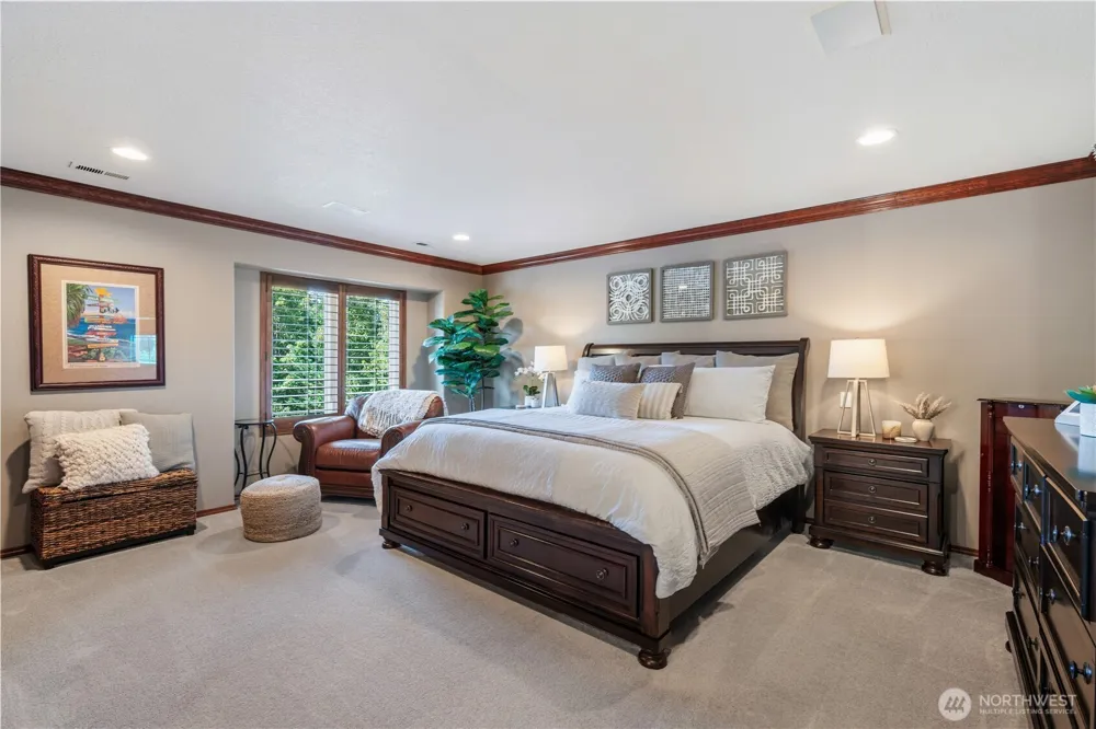2538 E Lynnwood Drive Longview, WA 98632