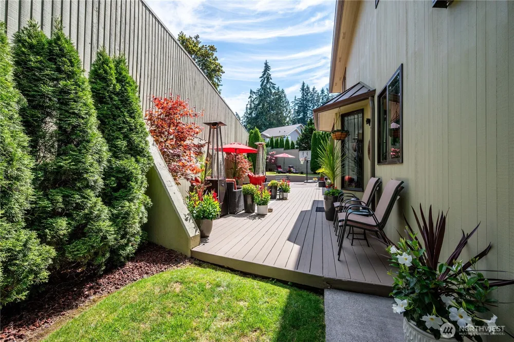 2538 E Lynnwood Drive Longview, WA 98632