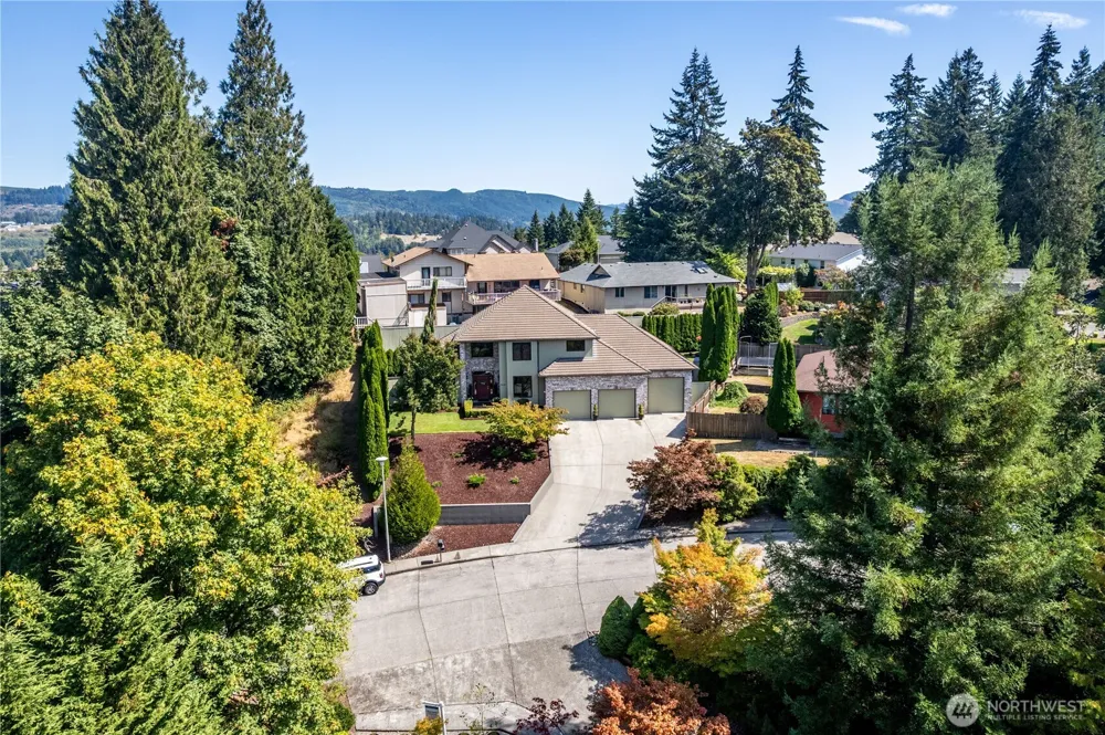 2538 E Lynnwood Drive Longview, WA 98632